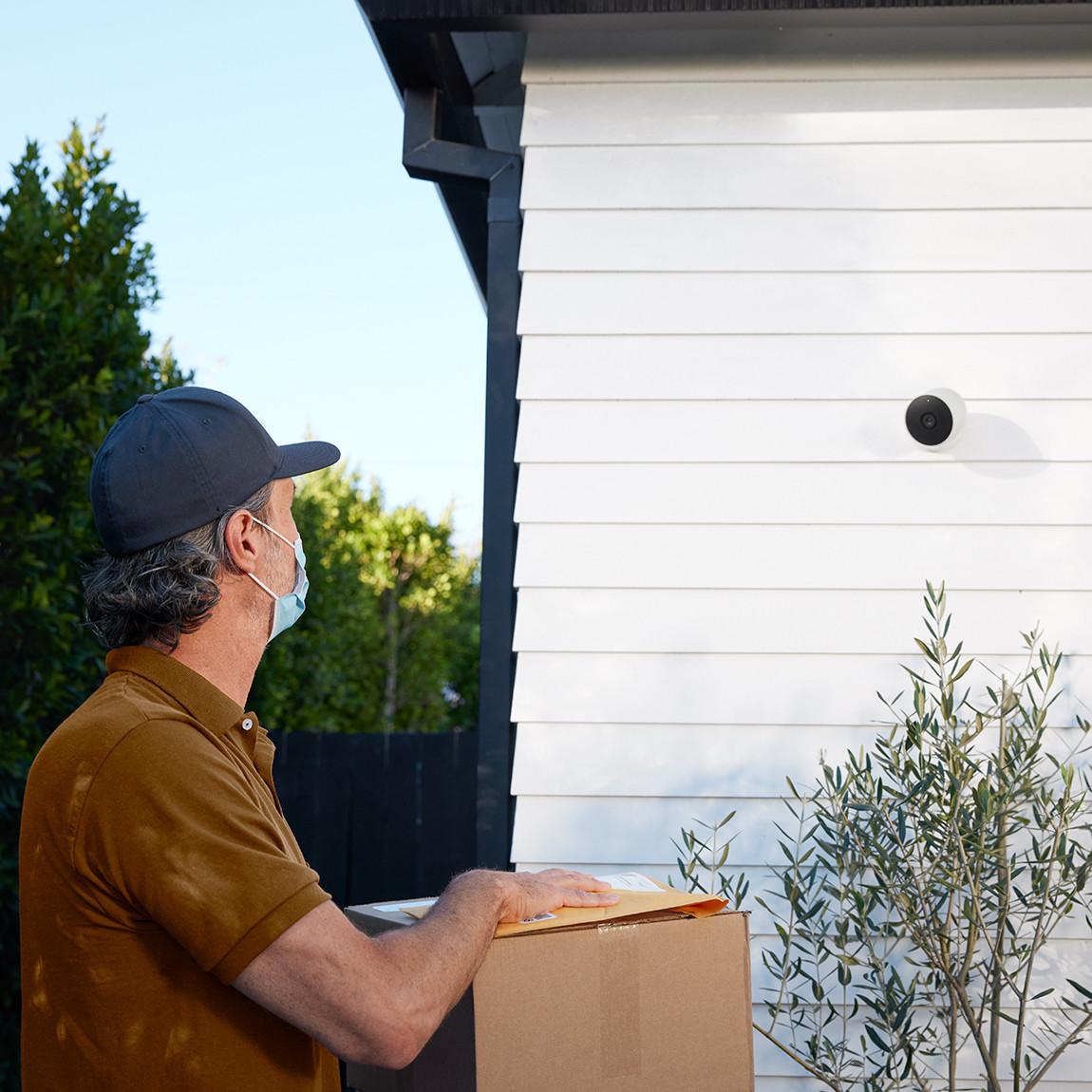 Google Nest Cam (mit Akku) 2-Pack Paketbote