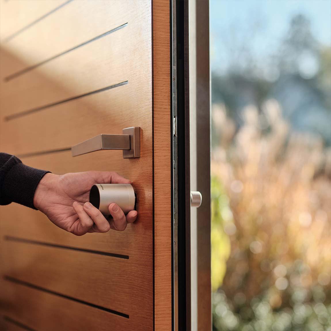 Netatmo Smart Doorlock Erweiterungs-Kit 45 mm - Silber_lifestyle