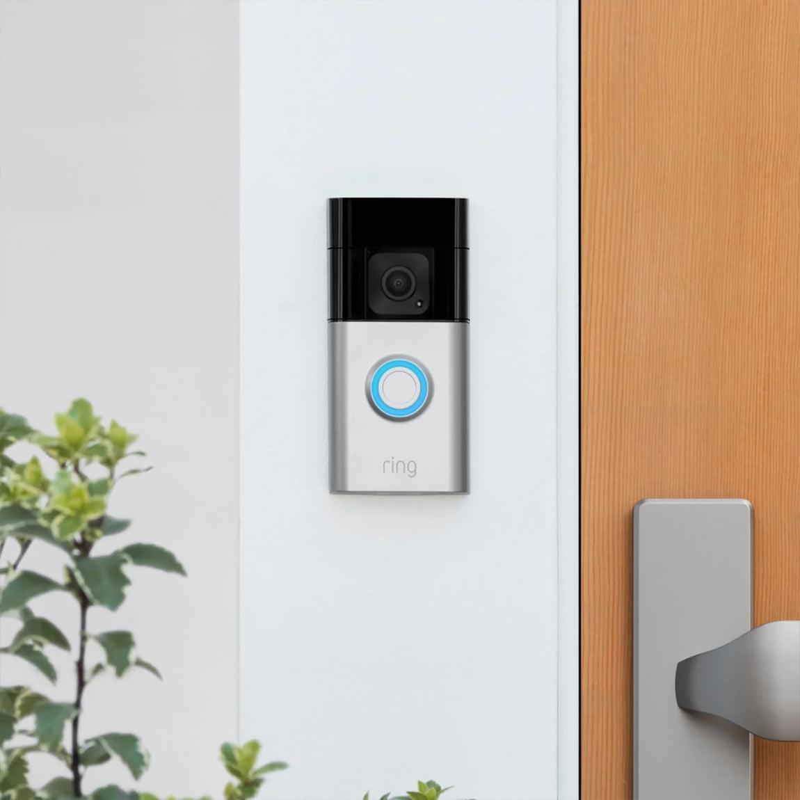 Ring Battery Video Doorbell Plus - Silber_Lifestyle