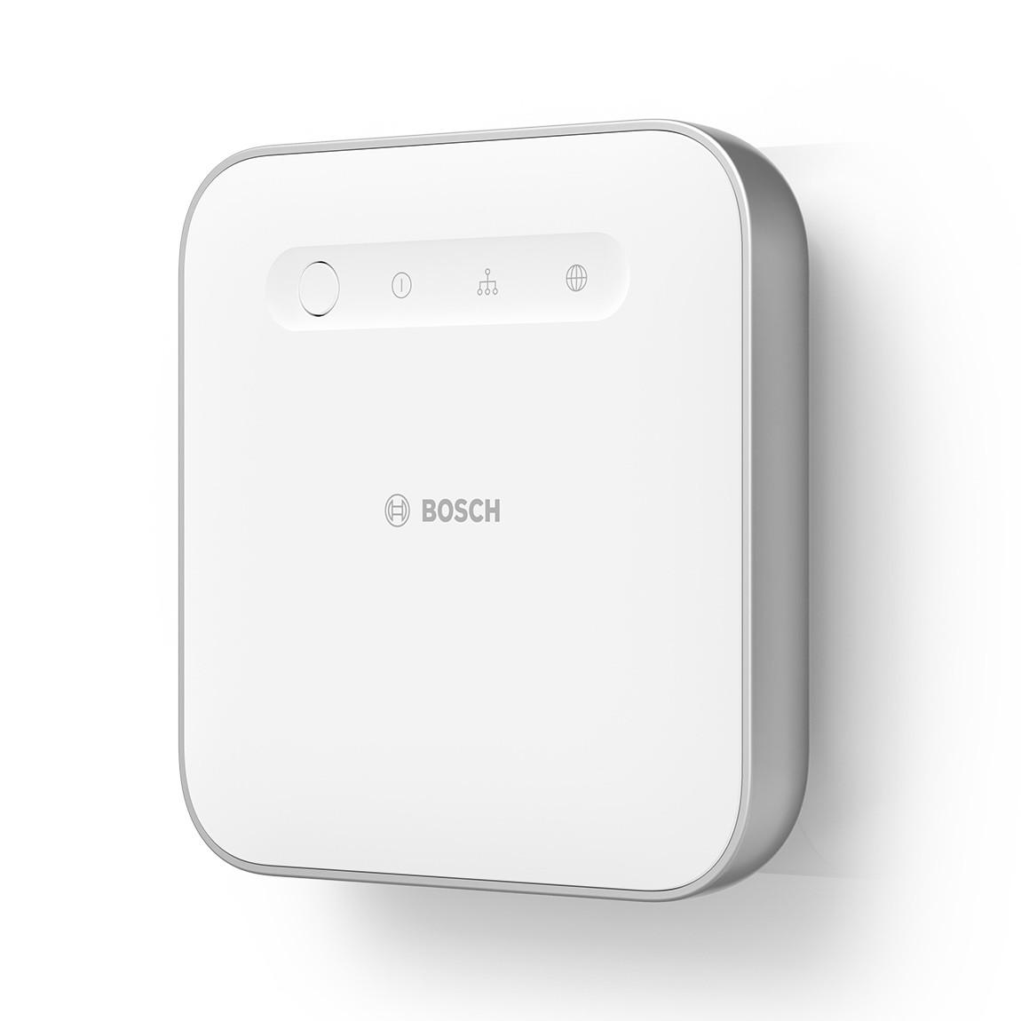 Bosch Smart Home - Starter Set Brandschutz mit 3 Rauchwarnmelder_Controller schraeg