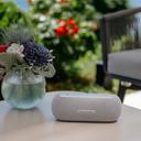 Harman Kardon Luna - Tragbarer Bluetooth Lautsprecher - Weiß_lifestyle_3