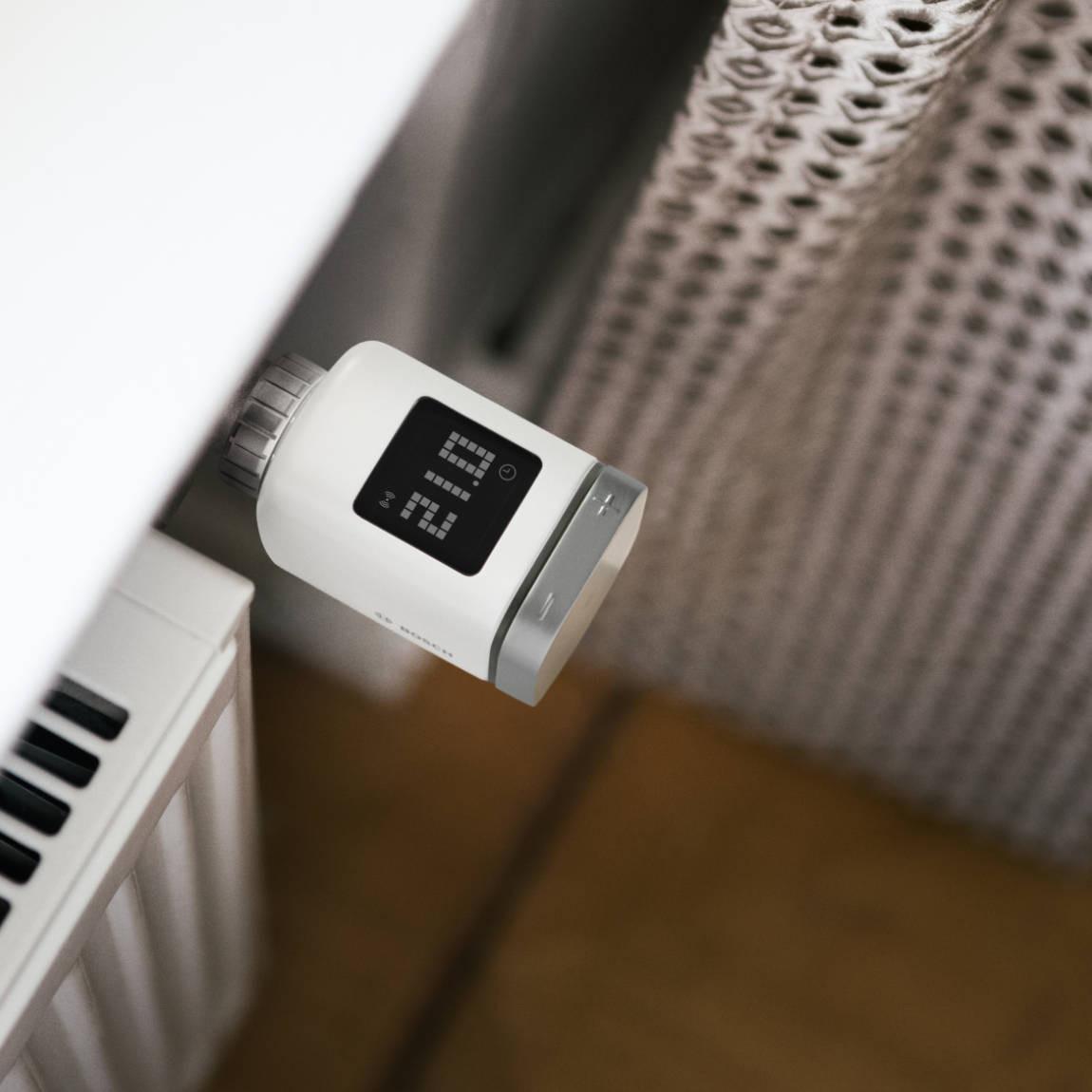 Bosch Smart Home - Starter Set Heizung II mit 5 Thermostaten & 4 Tür-/Fensterkontakt II_Thermostat an Heizung