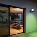 Ledvance SMART+ Flood Wandstrahler 30W RGBW WiFi grünes Licht an Hauswand