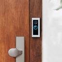 Ring Video Doorbell Pro 2 am Türrahmen