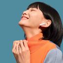 Xiaomi Redmi Buds 3_Lifestyle_lachende Frau