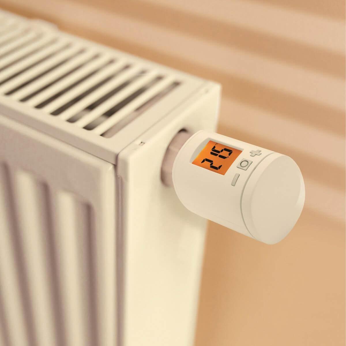 HOMEPILOT Gateway Premium + Heizkörper-Thermostat smart 6er-Set