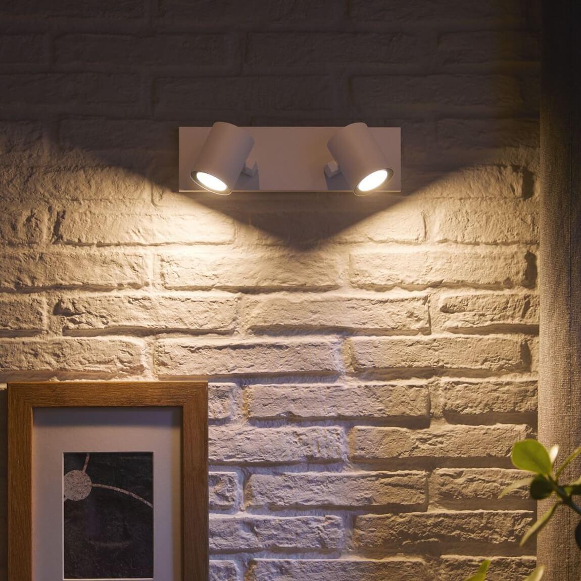 Philips Hue White and Color Ambiance Argenta Bluetooth 2er Spot-Lampe lifestyle