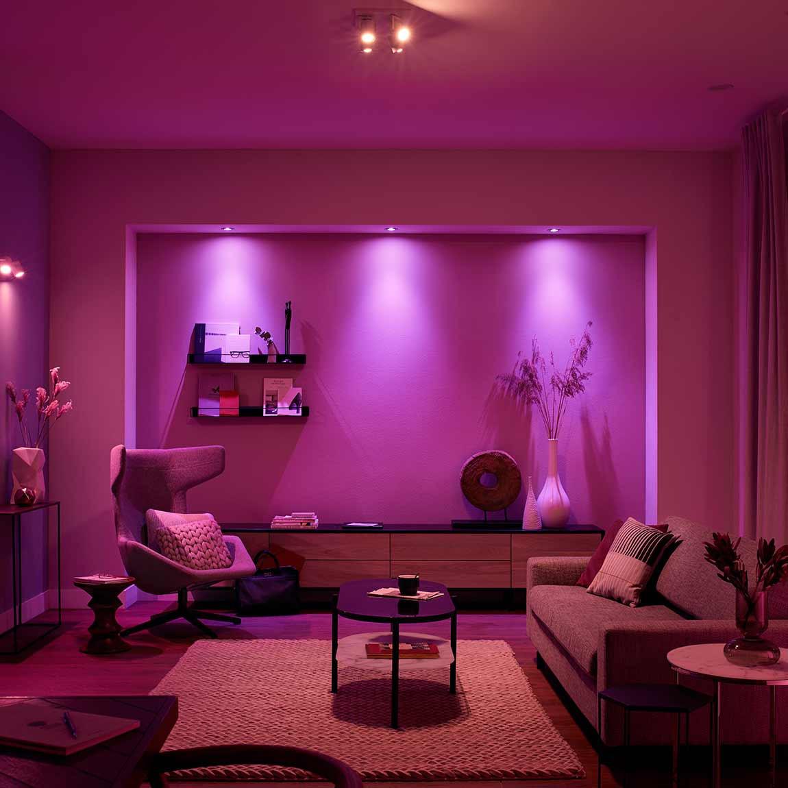 Philips Hue White and Color Ambiance GU10 Bluetooth 2er-Set - LED-Spot - Weiß_Lifestyle