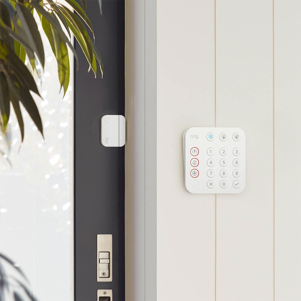Ring Alarm Keypad mit Tür-/Fensterkontakt