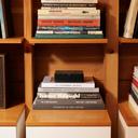 SONOS PORT - WLAN-Netzwerkspieler auf Bücher in Bücherregal